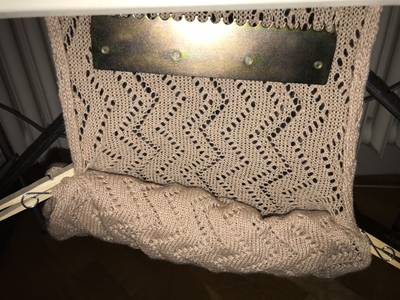 Zigzag lace 4