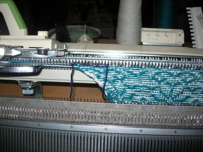 Inserting band for thumb