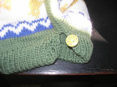 button in neckband